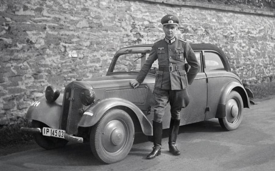 DKW F7 Limousine-Cabriolet '1937
